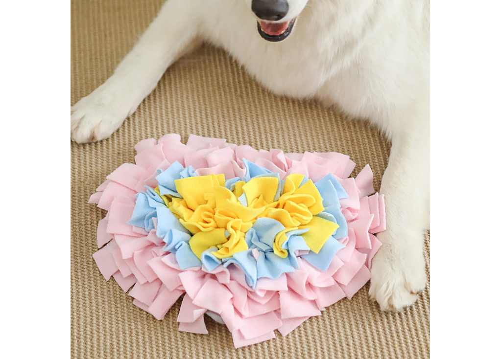 How Do Snuffle Mats Benefit Dogs?
